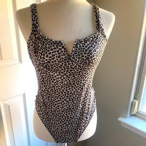Women’s bodysuit